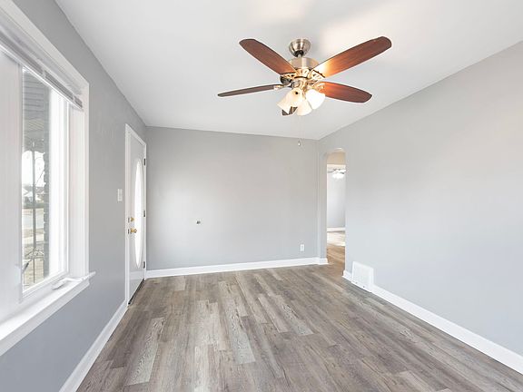 5th image of 14234 S Michigan Ave