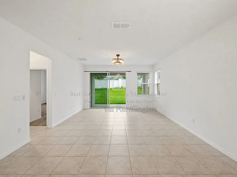 4386 Davos Dr — Photo 8