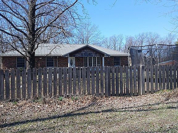 2nd image of 12901 S Joy Rd