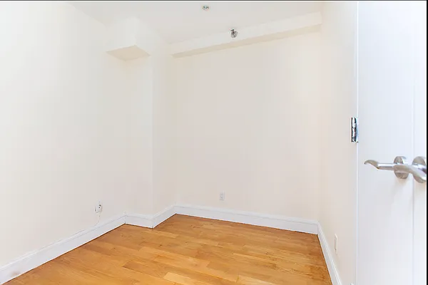 Rented by Mirador Real Estate | media 4