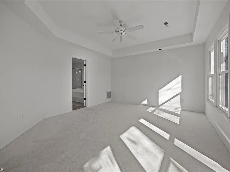 5305 Coveview Ct — Photo 15