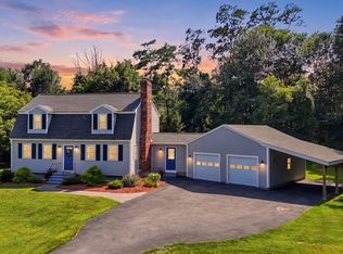 38 Dunstable Rd, Westford, MA 01886