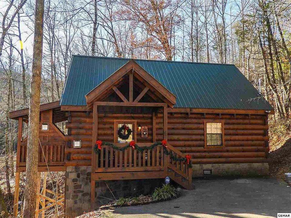 1st image of 421 Forrest Springs Dr