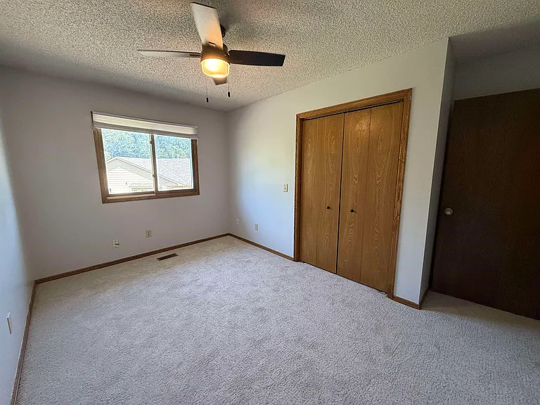 142 E Wood Ave — Photo 13