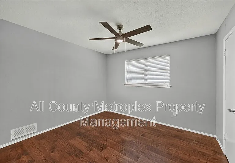 1503 Northridge Dr — Photo 11