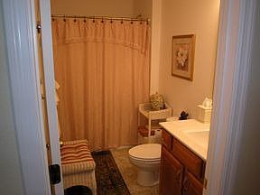 5th image of 1738 Victoria Woods Dr