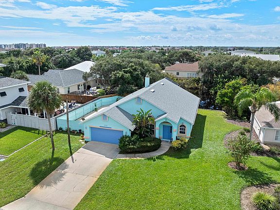 2nd image of 105 Sandpiper Blvd