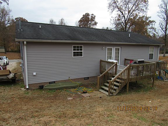 2nd image of 741 Arrowhead Dr