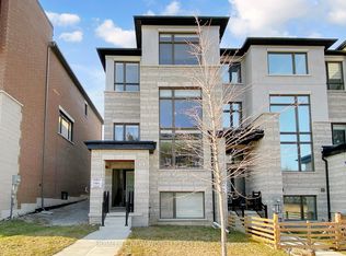 18 Bennington Rd, Newmarket, ON L3X0M8