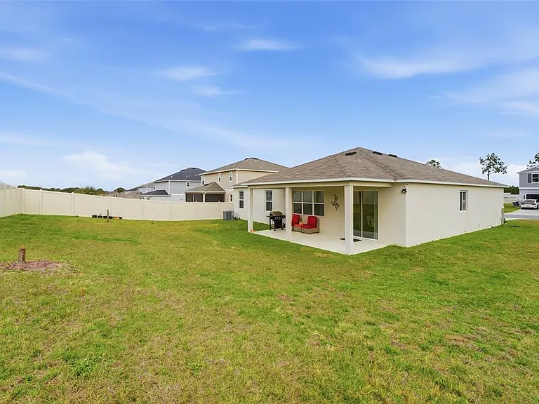 2081 Malbec Ct — Photo 25