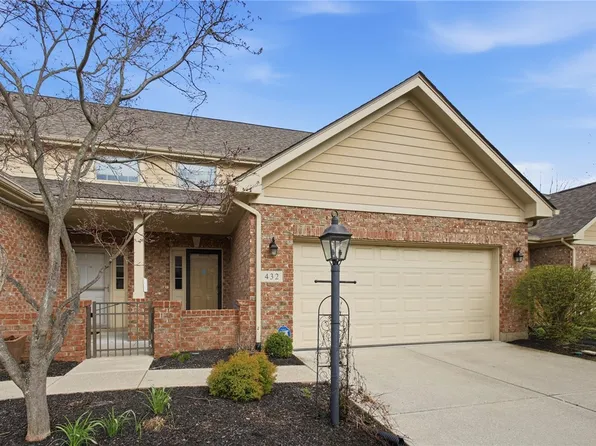 432 Shaw Farm Ln, Kettering, OH 45429