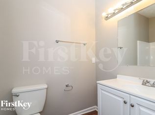 709 Winding River Way, Woodstock, GA 30188