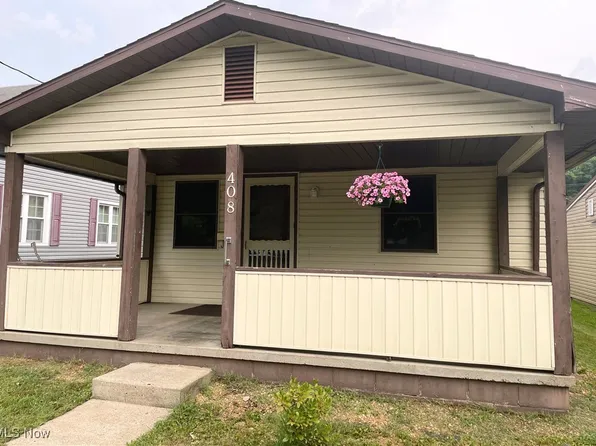 408 Barkwill St, Saint Marys, WV 26170