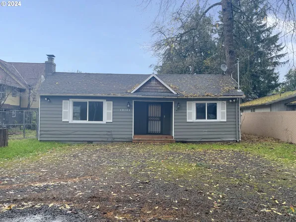 19105 SE Yamhill St, Portland, OR 97233