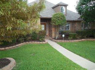 725 Cottonwood Bend Dr, Allen, TX 75002