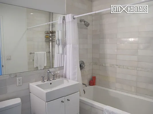 Rented by Citi Habitats | media 27