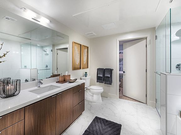 4th image of 580 Anton Blvd #545