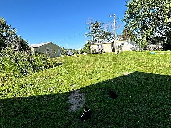 2nd image of 8565 SW 1301st Rd