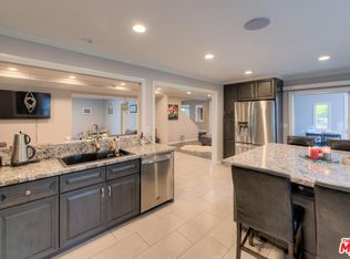 22629 Crespi St, Woodland Hills, CA 91364