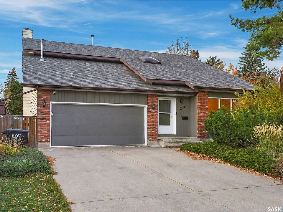 1st image of 207 Coldspring Rise