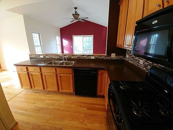 5th image of 1320 N Winslowe Dr