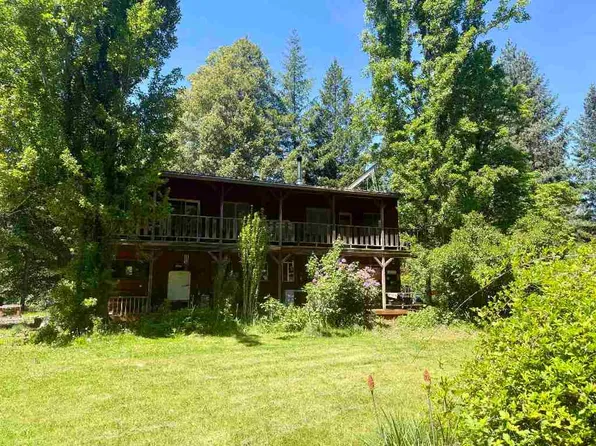 Sandy Bar Rd, Somes Bar, CA 95568