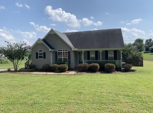 279 Prospect Rd, Fayetteville, TN 37334