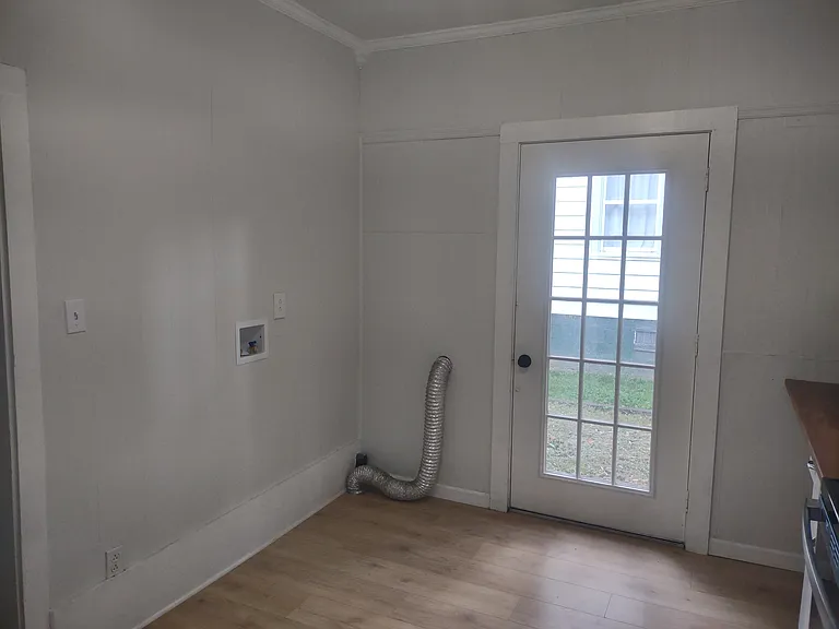 143 Morrison St #1 — Photo 6