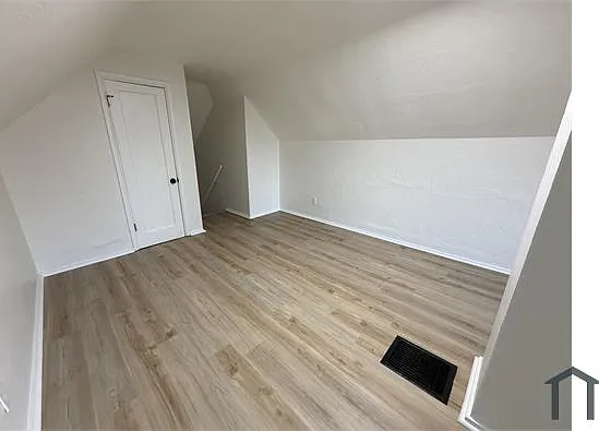 712 Frebis Ave #712 — Photo 9