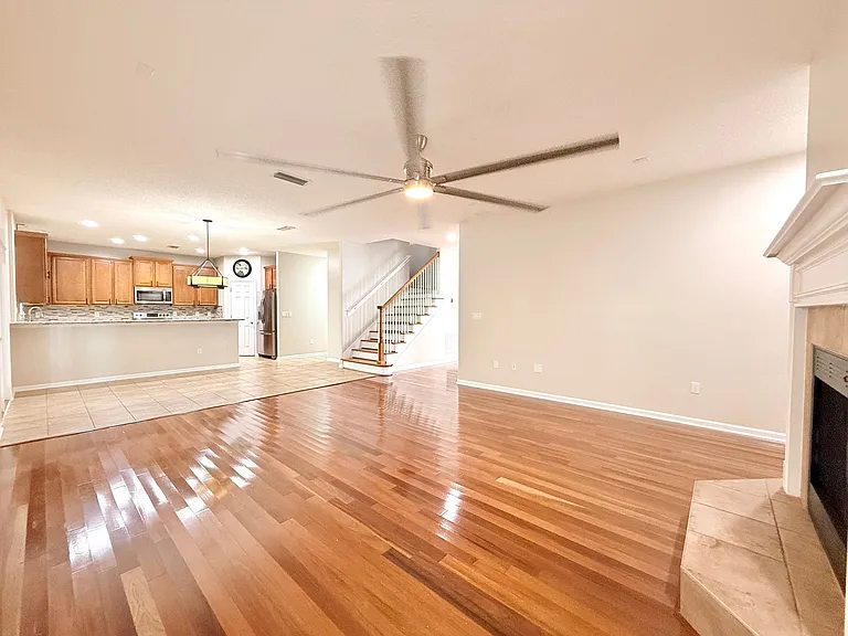 11288 Panther Creek Pkwy — Photo 11