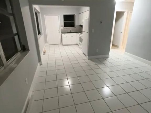 2nd image of 2124-2124 N 14th Ave
