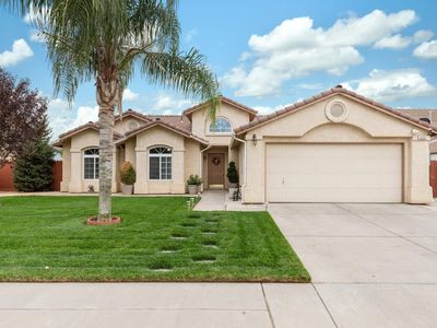 3042 Maple St, Madera, CA, 93637