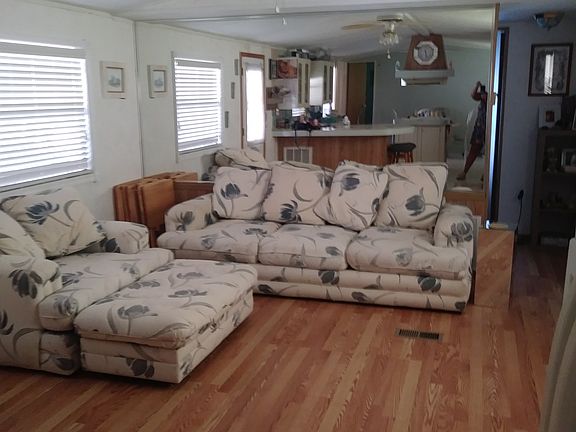 4th image of 17100 Tamiami Trl Lot 240