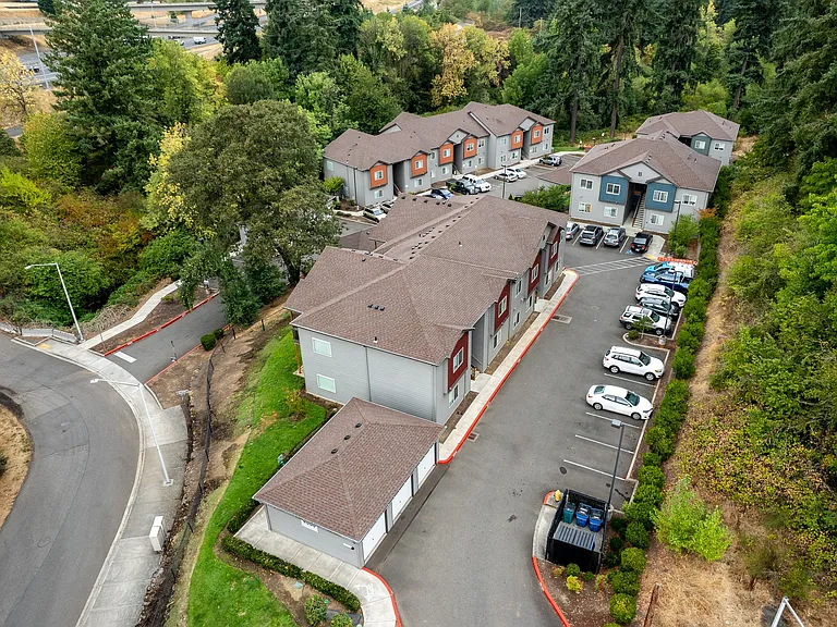 Leverich | Exterior