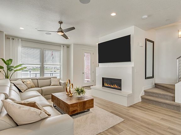 Major League Living Room Fireplace Daybreak Sky Terrace Collection