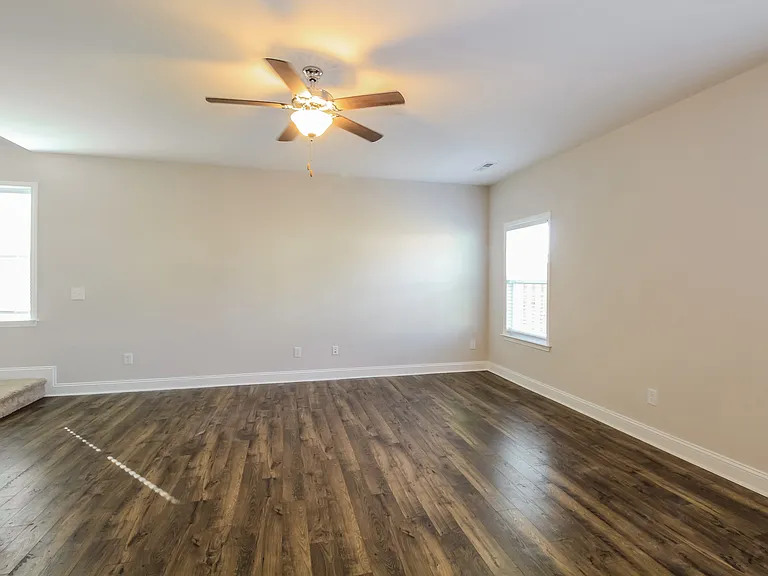 7881 Waterwillow Dr — Photo 4