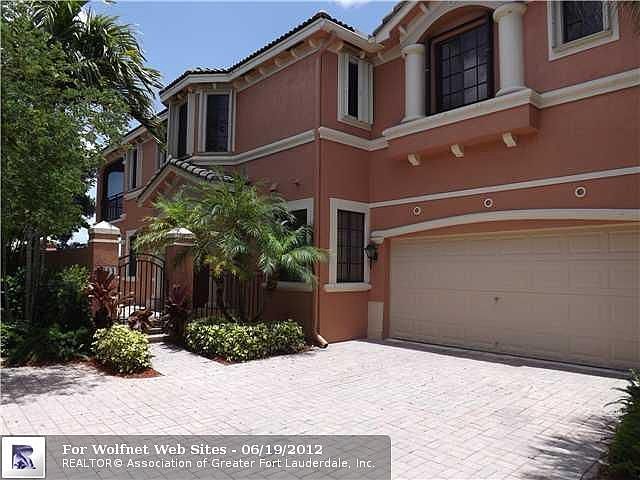 1st image of 2743 Kinsington Cir