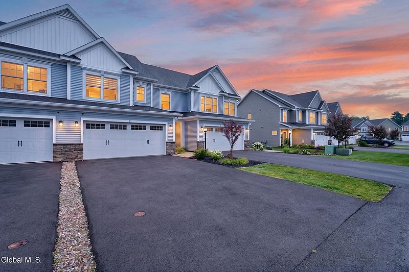 3rd image of 63 Hillard Lane
