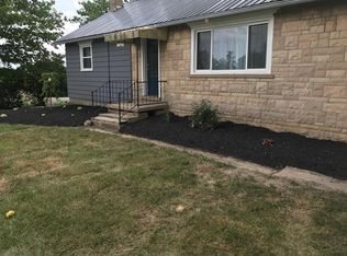 15427 Medina Rd, Hudson, MI 49247