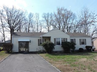 812 Wildwood Ave, Lebanon, TN 37087