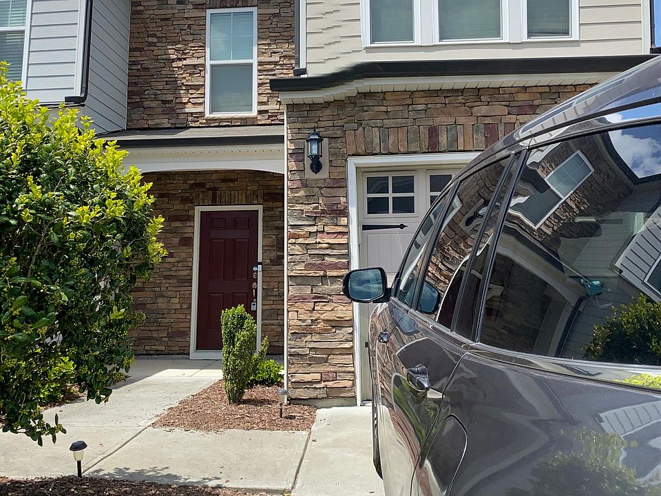 1st image of 1129 Kudzu St