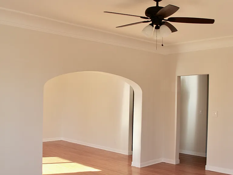 1239 S Hudson Ave #1239 — Photo 4