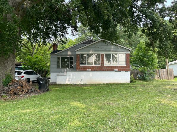 1433 Cherry Ave