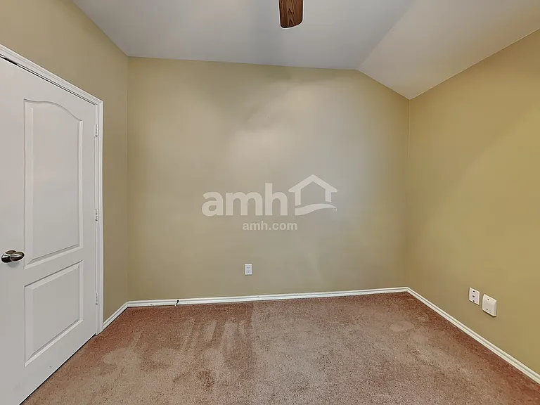 2729 Lone Ranger Trl — Photo 19