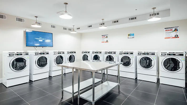 Rented by Nooklyn NYC LLC | media 61