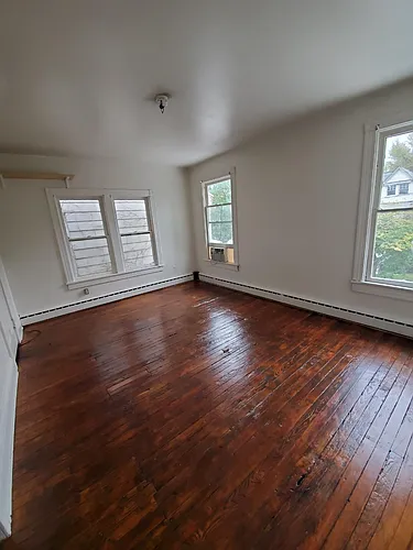 363 S River St #2 Photo 1