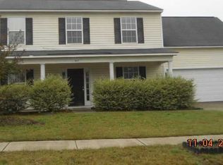 517 Blue Lake Dr, Lexington, SC 29072