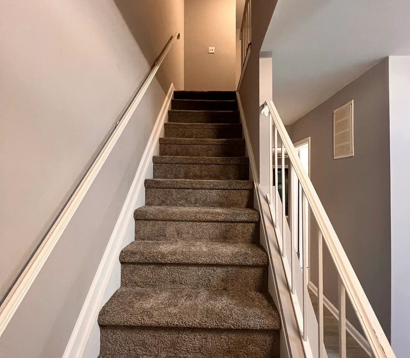 601 Whittier Pkwy — Photo 4