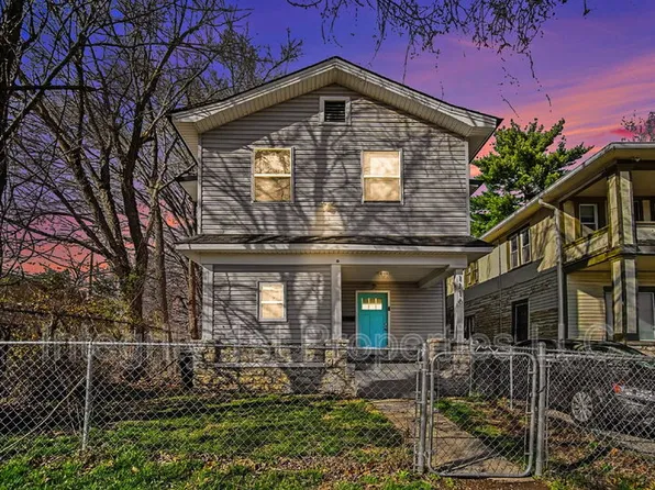 1116 E 45th St #B, Kansas City, MO 64110