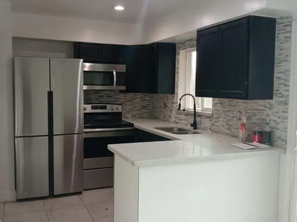 3605 W BETHANY HOME Road #13, Phoenix, AZ 85019